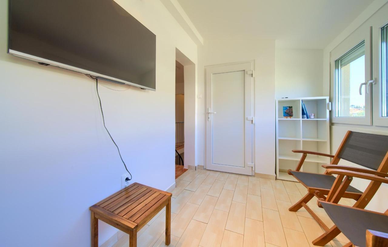 Seascape Appartement Krk Town Buitenkant foto